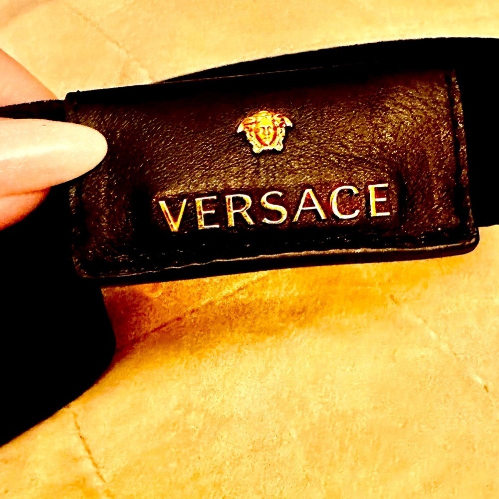 🔥VERSACE AUTH SUNGLASSES WITH ATTACHMENTS TO HANG OFF NECK FULL INCLUSION - Picture 10 of 13